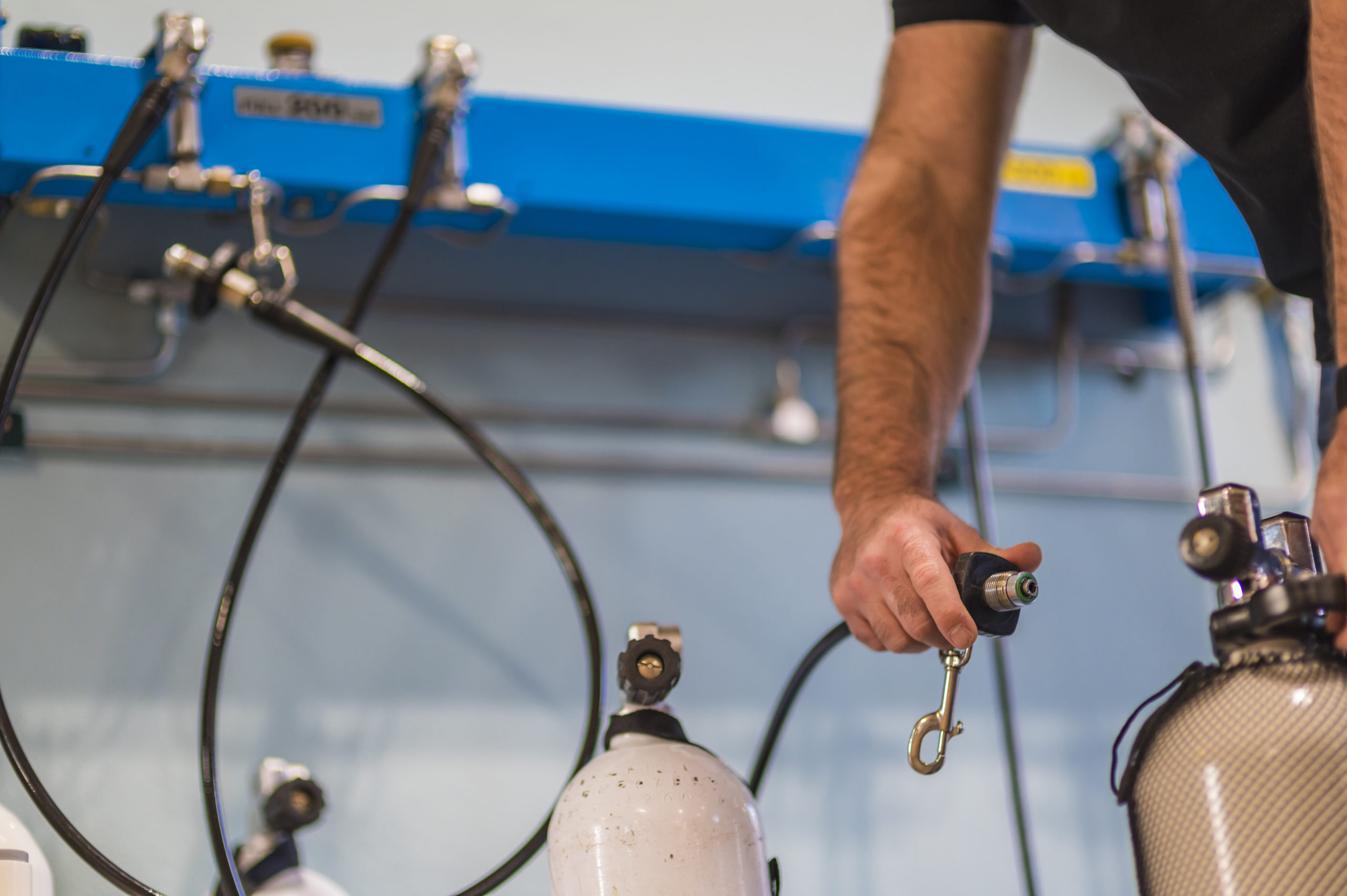 Air, Nitrox & Medical Oxygen Tank Fillings Let us fill your tank